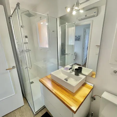 Apartment Saint Jacques A6