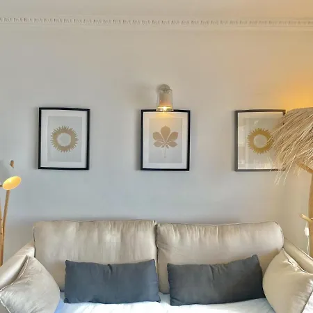 Saint Jacques A6 Apartment Roses